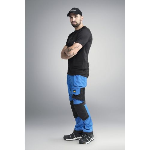 6241 Pantalones largos de trabajo elásticos AllroundWork Slim Fit con bolsillos flotantes color azul verdadero/ negro